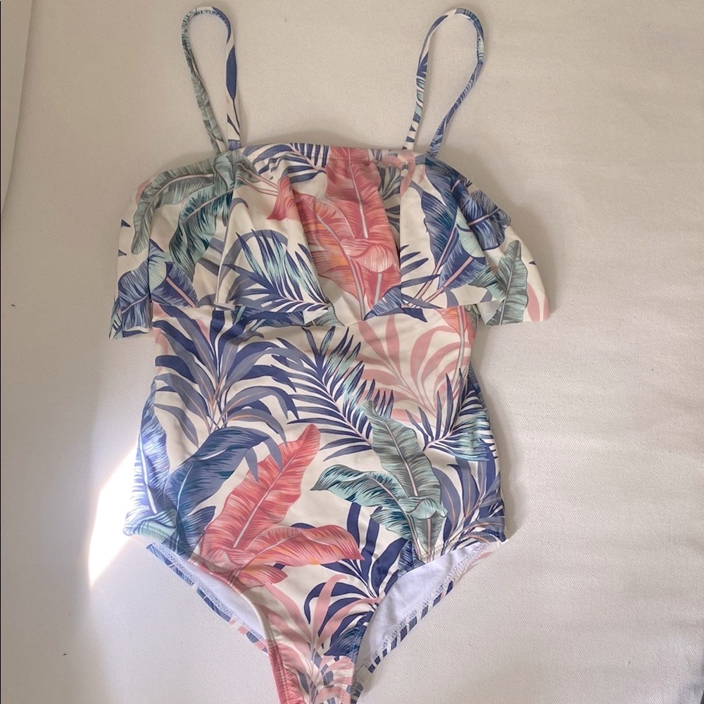 Raisins Tropical Print One-Piece Swimsuit